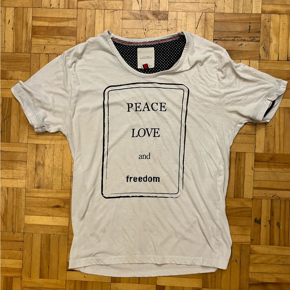 Peace Love & Freedom tee
